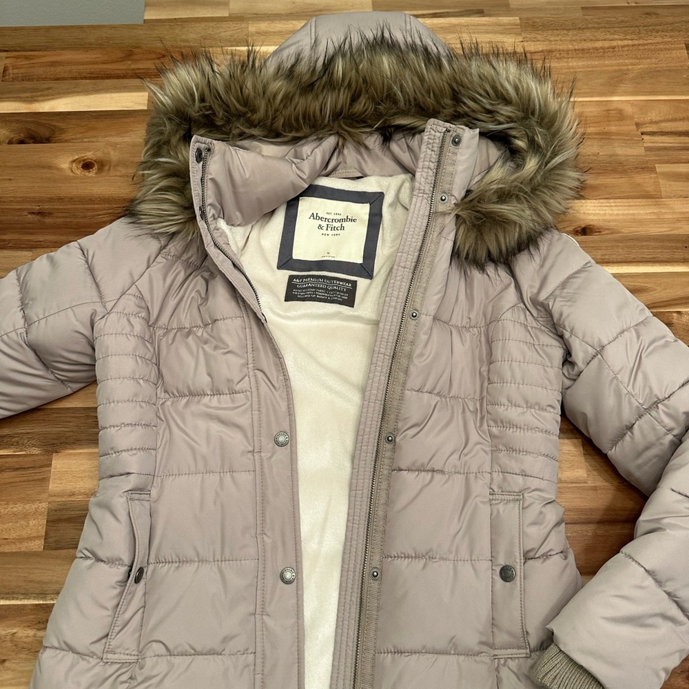Abercrombie & Fitch Women's Taupe Puffer Jacket
